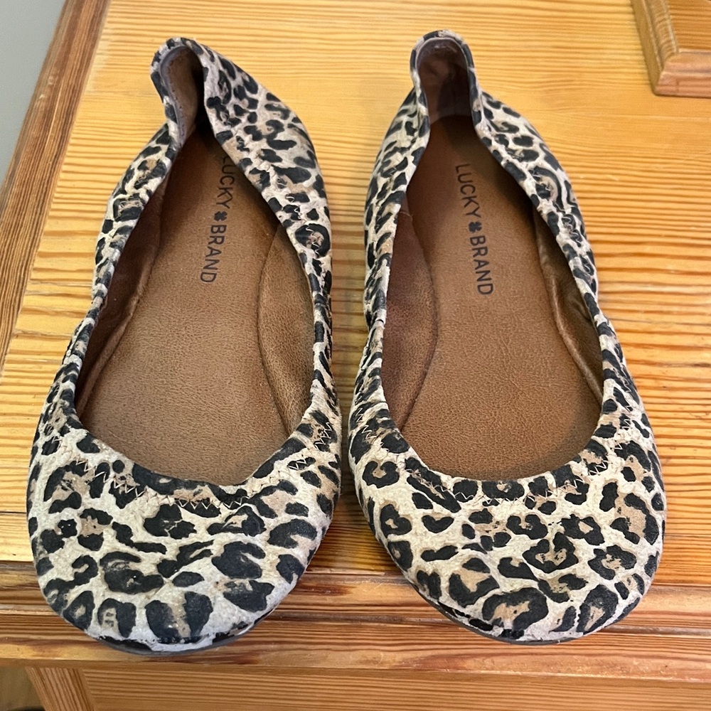 Lucky Brand Emmie Leopard Flats Sz 8 VGUC